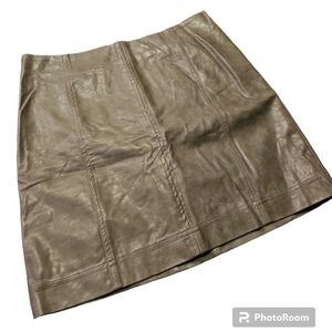 She + Sky Grey Faux Leather Mini Skirt 50% Pu 50% Polyester  Size S